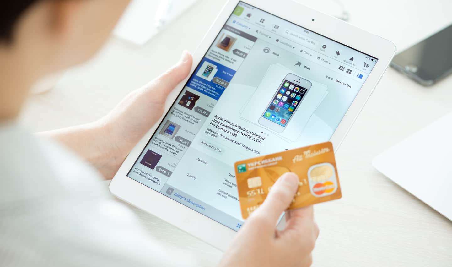 woman shopping at an online thrift store