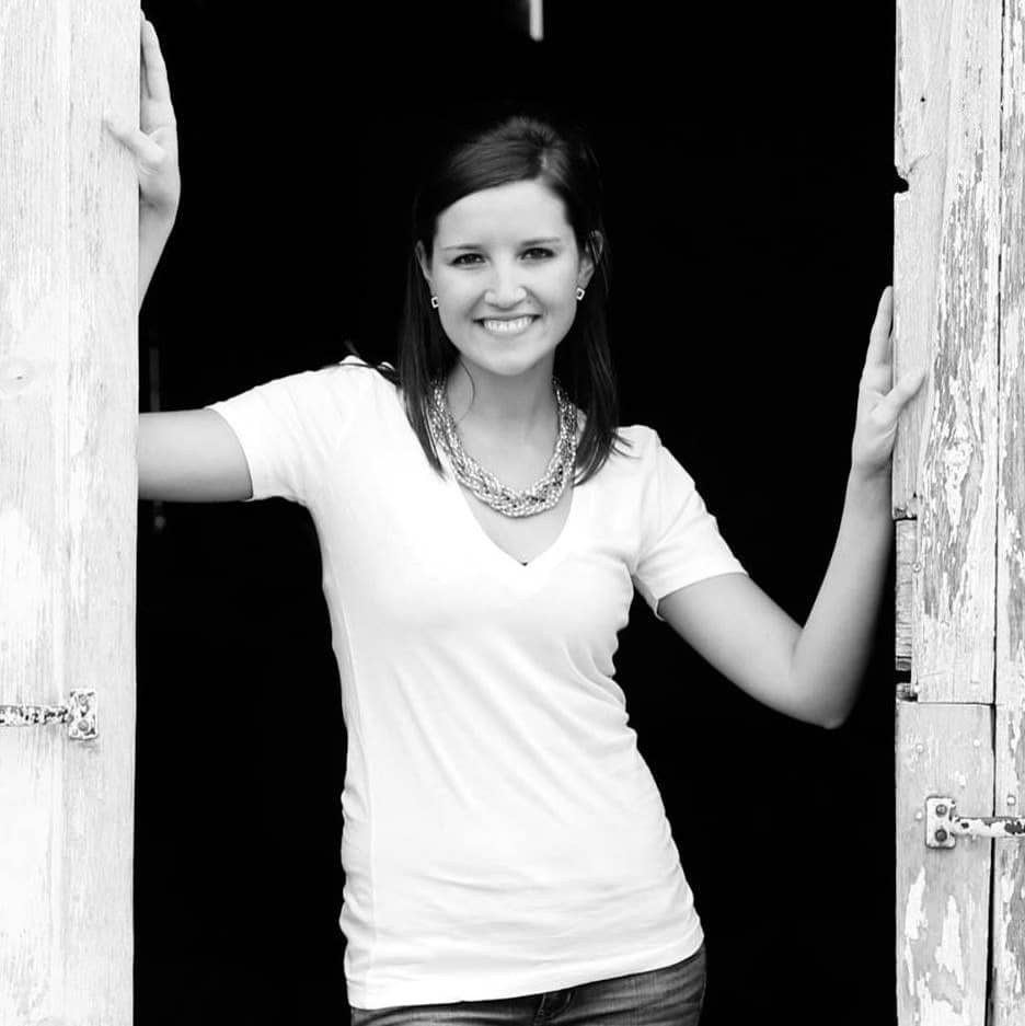 Jenny Weg is a mom who makes money from her blog